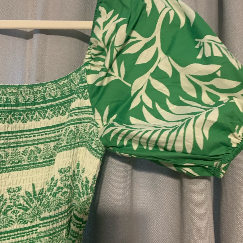 Green and white cotton midi dress